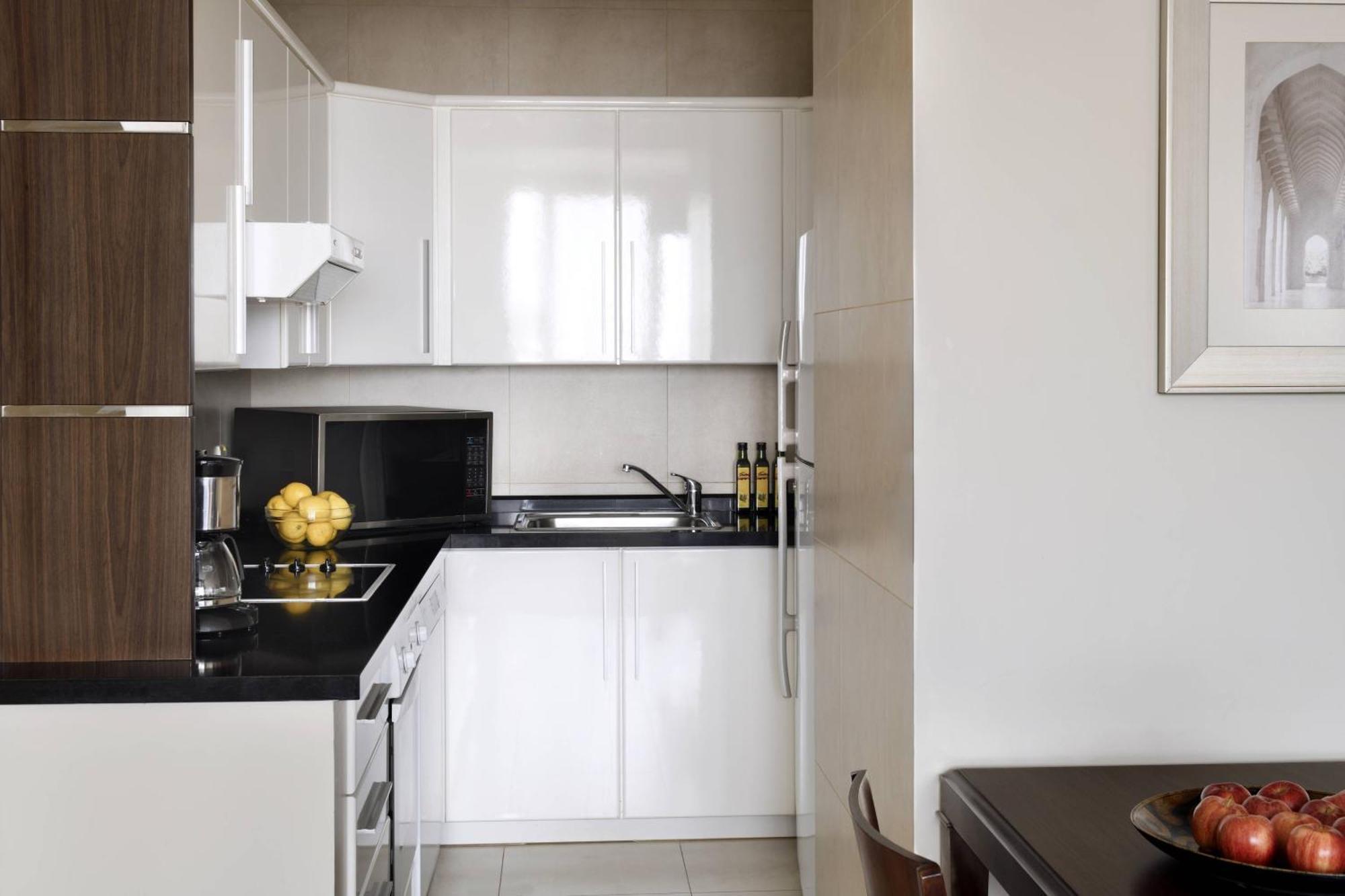 Marriott Executive Apartments Riyadh, Convention Center Екстериор снимка