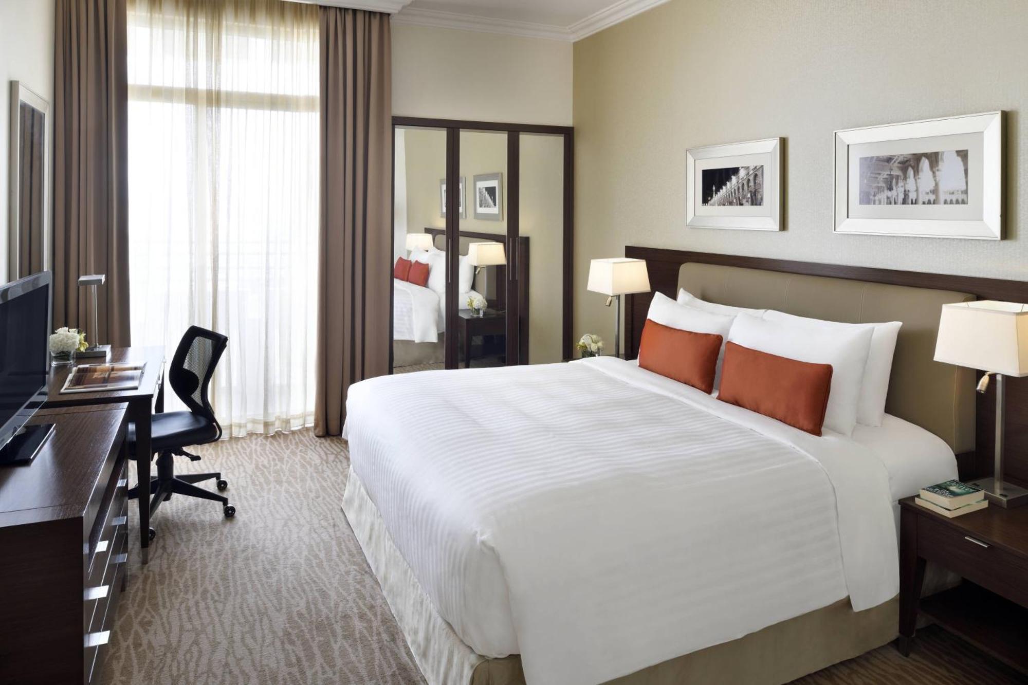 Marriott Executive Apartments Riyadh, Convention Center Екстериор снимка
